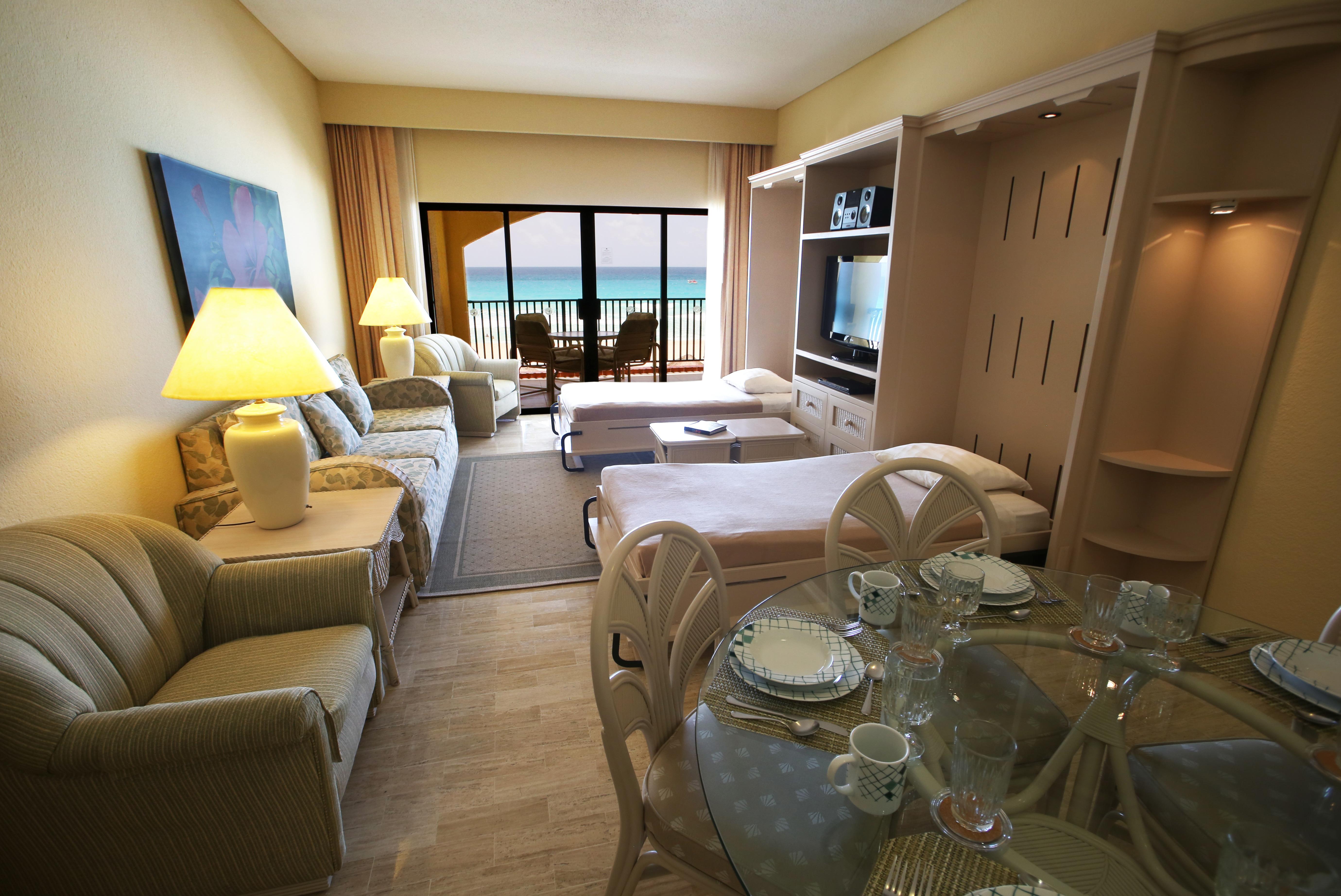 The Royal Islander - An All Suites Resort Канкун Экстерьер фото