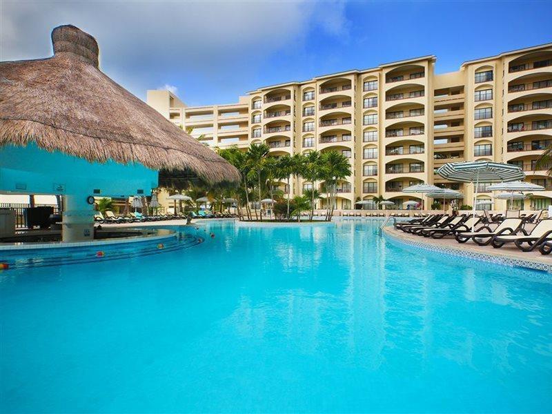 The Royal Islander - An All Suites Resort Канкун Экстерьер фото